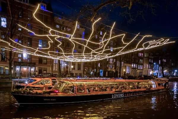 Amsterdam-light-festival-cruises-tickets