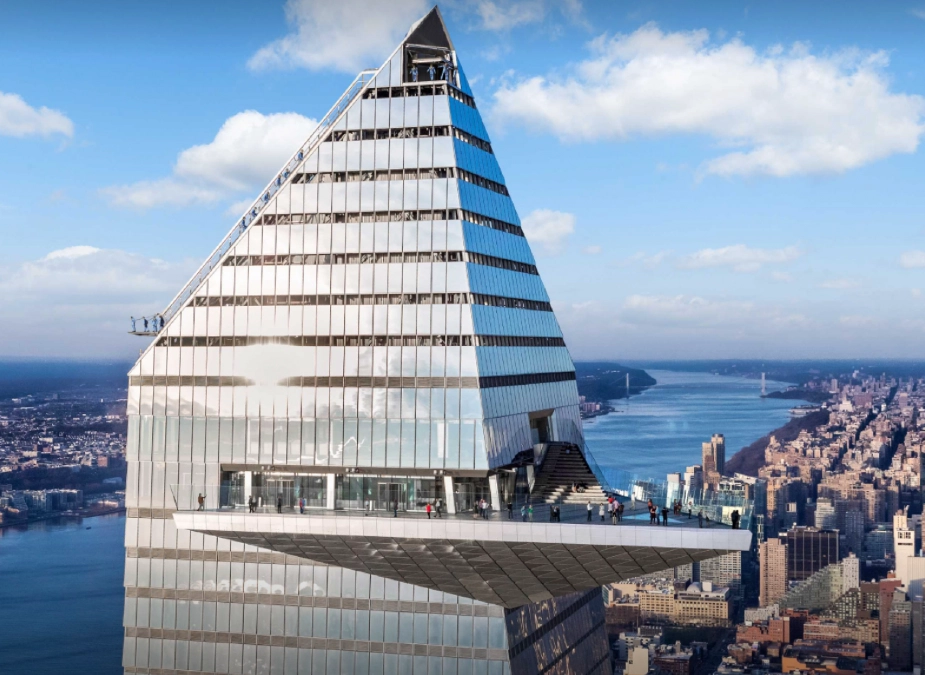 Which New York Observatory is best The Edge vs Top of the Rock