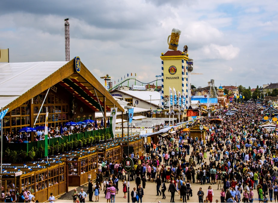 Biggest folk festival