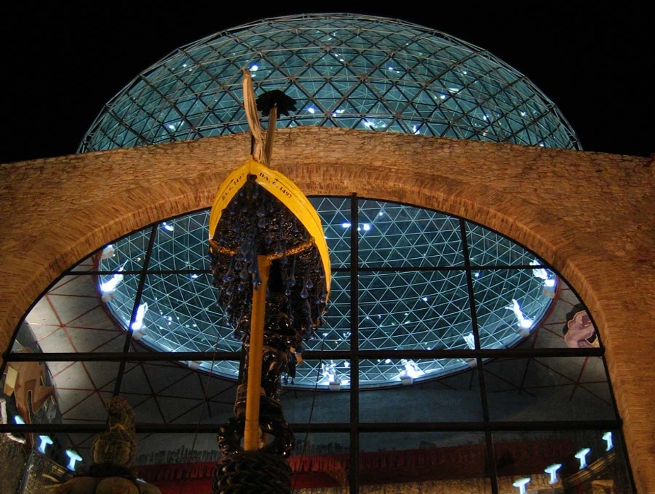 Horario de apertura de Dali by Night