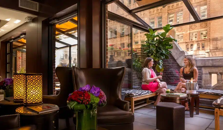 Bookmarks restaurant