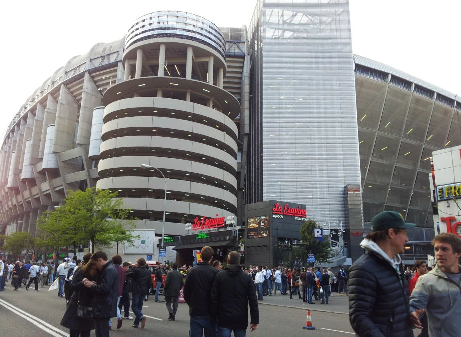 Hvor lang tid tar det å besøke Bernabéu Stadium