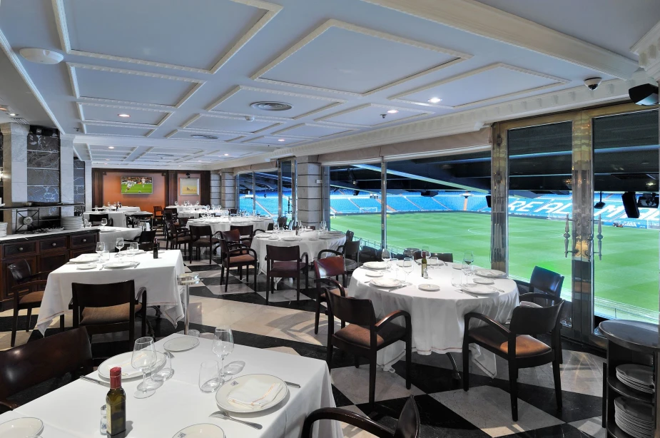 Key Features of Puerta 57 Restaurant