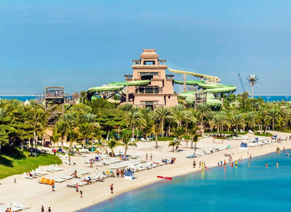 Aquaventure Beach