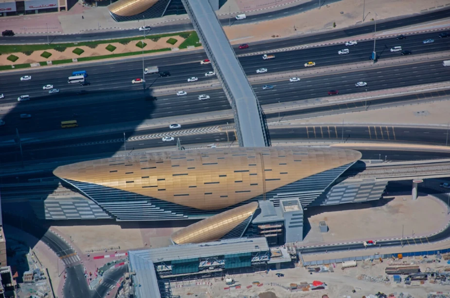 Dubai Green Planet by metro