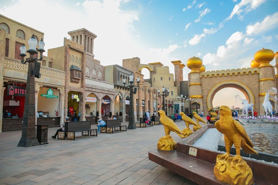 Kunjungi Global Village