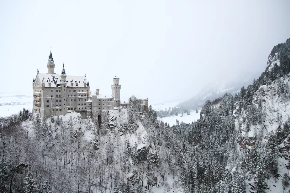 Which Month is Best for Visiting Neuschwanstein