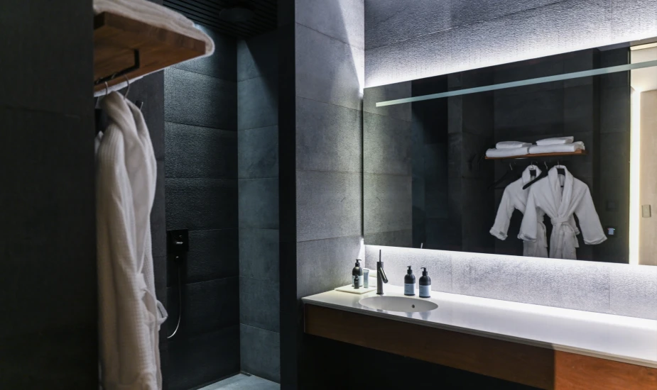 Showers and Changing Rooms